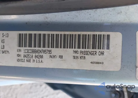 2013 Chrysler 200 Touring z USA, uszkodzony, nr VIN 1C3CCBBB0DN705795